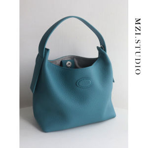 Unique Design Handbag 2025 New Versatile Tote Bag Basket Leather Casual Single Shoulder Slant Cross Bag for Youth Magnetic Buckle