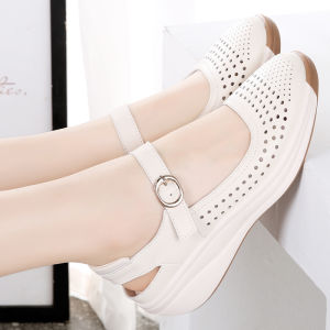 Cut Out Breathable Closed Toe Sandals Womens Summer Soft Leather Soft Bottom Lightweight Womens Shoes Middle-Aged and Elderly Plaid Flats Authentic Leather Mom Shoes