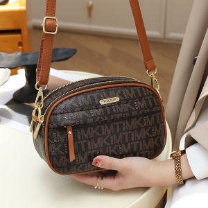 Womens Large Capacity Commuter Shoulder Bag Double Layer Printed Fashionable Casual Style Detachable Strap round Shape Bag