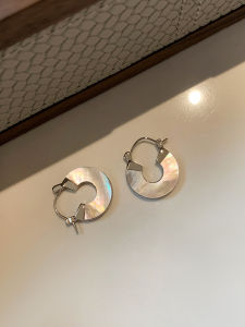 CAFFTI | Natural White Mother of Pearl Earrings