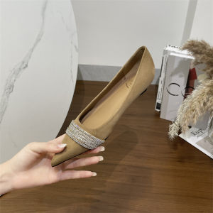 รองเท้าส้นสูงหนังนิ่มสำหรับผู้หญิง ทรงหัวแหลม ส้นบาง ทรงหัวแหลม ทรงหัวมน รองเท้าส้นสูงแบบสวมสบาย สไตล์ฝรั่งเศส ฤดูใบไม้ผลิ 2025