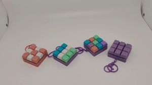 Keyboard Fidget Toy Fidget Clicker Keyboard Fidget Keychain Button Fidget Gifts for Adults to Relieve Stress and Pass Time