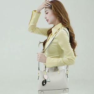 2024 Genuine Leather Versatile Handbag Large Capacity Shoulder Bag Fashionable High-end Crossbody Commuter Bag