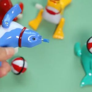 LYZRC 360° Rotating Walking Acrobatic Dolphin and Sea Lion Top Soccer Toy
