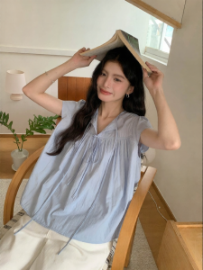Mixd | Áo Blouse Nữ Kiểu Hàn Quốc Tay Bồng Màu Xanh Thiết Kế Rộng Rãi