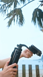 Gậy chụp ảnh Selfie C18 cao 1M8 - C08 cao 2M điều khiển từ xa có đèn LED - Tripod chụp ảnh - quay - livestream - 940