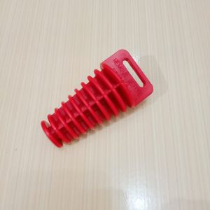 Dop/Tutup lubang knalpot ukuran SEDANG ( Universal Motor ) Bahan karet tebal