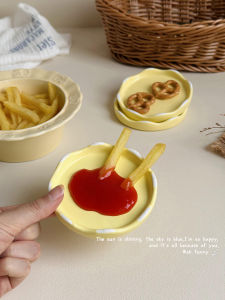 Cute Condiment Dish for French Fries And Tomato Sauce Exquisite Home Use Small Plate Durable Porcelain round Shape Mini Plate