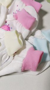 Satu Set Sarung Tangan & Sarung Kaki Bayi Merk Zoko Motif Karakter