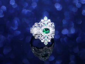 Huitan Ancient Egypt Luxury Crown Shaped Cocktail Party Rings For Women Hyperbole Jewelry Wholesale Lots&Bulk With Size 6-10