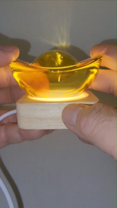 (SG Seller Ready Stocks) Glazed Glass (Liu Li) Golden Ingot Display Ornament Width 7.7+cm 琉璃黄金元宝摆件 宽7.7+厘米
