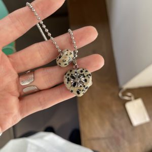 Natural Stone Necklace High-End Design Small Audience Spot Tiger Eye Stone Titanium Steel Star Pendant Long Sweater Chain