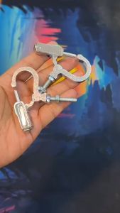 Móc bấm treo đồ xe máy - gắn được cho nhiều loại xe Chất liệu kim loại bền chắc (Giá 1 cặp)