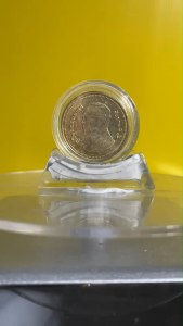 เหรียญ 2 บาท ตัวติดผลิตน้อย ปี พ.ศ.2553