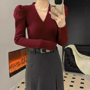 HUOLISI | Slim Fitting V-Neck Bubble Sleeve Knit Top