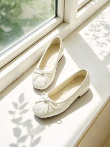 Josiny | White Grid Flat Ballet Shoe Light Toe Design For Commuting