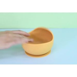 BPA Free Silicone Baby Feeding Bowl Set Solid Color Waterproof Kids Feeding Bowl with Training Spoon Fork Infant Tableware Set