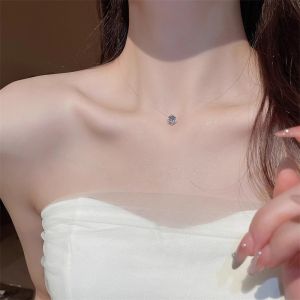 สร้อยคอ Zircon สำหรับผู้หญิง ดีไซน์เรียบง่าย สไตล์ไฮเอนด์ สร้อยคอกระดูกไหปลาร้า สายโซ่ สายโซ่แบบใหม่ เครื่องประดับแฟชั่น