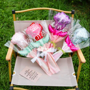 National Day Bouquet Balloons Couples Confession Kindergarten Ceremony Feeling Flower Gift Activity Souvenir Arrangement Street Stall