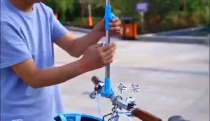 เก็บเงินปลายทาง!ที่วางร่มสำหรับจักรยาน ที่จับร่ม รถเข็นเด็ก แบบพับได้ สองรุ่น ปรับได้ 180°