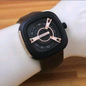 Jam Tangan Pria Seven Friday Bahan Kulit Sudah Termasuk Box