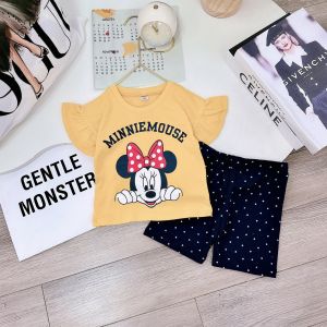 Bộ tay bèo quần lửng bé gái in hoạ tiết
