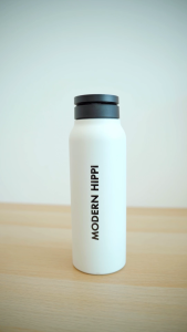 Modern Hippi Flask With Magnetic Phone Mount 720ml (2 Colours)