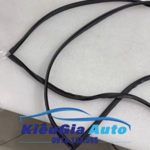 Gioăng kính chắn gió sau Daewoo Lacetti CDX 2009-2011 96832583 Chính hãng