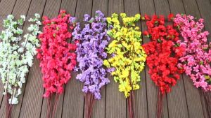 Cabang bunga sakura sutra buatan berukuran 65cm rangkaian bunga dekoratif untuk dekorasi pernikahan