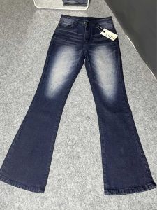 JINCO Special Edition Retro Black >> Highwais Cutbray Jeans ~ Celana Cutbray Jeans Wanita ~ Jeans Wanita Terlaris ~ Celana Jeans wanita ~ HW Cutbray Jeans ~ Celana Cutbray Jeans