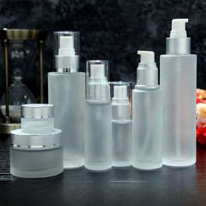Cosmetics Multi-Use Spray Bottle