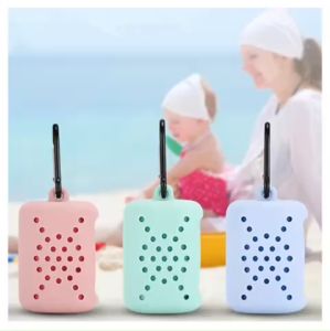 Khăn mát thể thao khô nhanh xếp gọn kèm túi silicon và móc treo tiện dụng