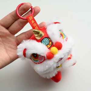TIANZHENTONGXIU | Lion Head Puppet Keychain