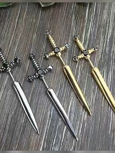 Anting Tusuk Bentuk Salib Model Punk Rantai Panjang untuk Pria & Wanita