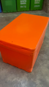iBOX H2B 200 Liter Heavy Duty Insulated Cooler Box For Fish / Ice / Seafood Storage Box / Multipurpose Insulated Box (Party/Sport Event/Picnic/Camping/Fishing/Perfect For BBQ)Tong Serbaguna(Parti/Acara Sukan/Berkelah/Berkhemah/Memancing/Sesuai Untuk BBQ)