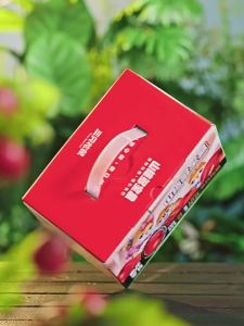 Three Squirrels | Hộp Quà Trái Táo Gai Ngâm Muối Hỗn Hợp 770g