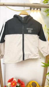 Áo khoác gió bé trai 2 lóp 3-10 tuổi thêu số 90 hàng Quảng Châu khỏe khoắn dáng thời trang