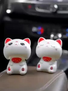 Mèo lucky cat thần tài gật đầu kèm bảng số điện thoại - Trang trí Taplo - mang lại may mắn tài lộc cho chủ xe