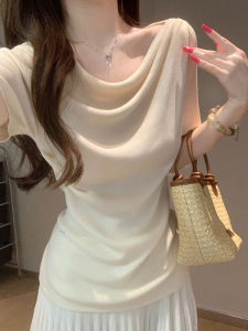 Gentle Swing Collar Slim Fit Short Sleeve Knitted Top