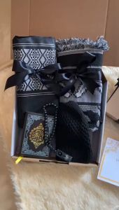 FREE PAPER BAG Paket Hampers Gift Box Kado Cowok Sarung Sajadah Al Quran Peci Tasbih Kado Ultah Anniversery Wisuda