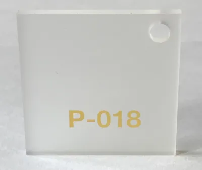 แผ่นอะคริลิค สีขาวขุ่น หนา 1-5 มิล (p-018) ขนาด 30x30 cm