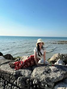 สีขาว เสื้อยืดแขนสั้น ผู้หญิง ฤดูร้อน หลากหลาย ดีไซน์ สั้น เสื้อท่อนบน Xueantou ผ้าฝ้าย คอกลม ยาวสั้น American Hot เด็กผู้หญิง Style