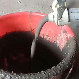 Dụng cụ bơm vịt vữa cầm tay gắn máy khoan bằng thép mạ chống gỉ có 4 đầu