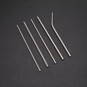 Bộ Ống Hút Titan Nguyên Chất Tái Sử Dụng Thẳng/cong Có Lớp Hoàn Thiện Phun Cát Và Kèm Cọ Vệ Sinh Dùng Cho Thuốc Sữa Trà Và Các Loại Đồ Uống Khác
