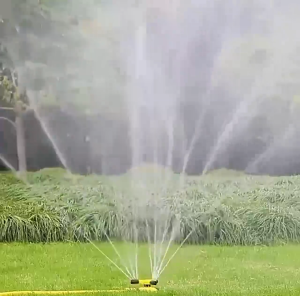 NO LIMIT LIUYI Sprinkler Air Spray Berputar 360 Derajat Penyiram Tanaman Bunga Taman Pertanian LY 3