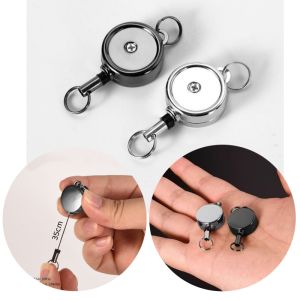 Scalable Keychain Expandable Badge Clip Mens Alloy Key chain Convenient To Carry Small Size Outdoor Travel Supplies.