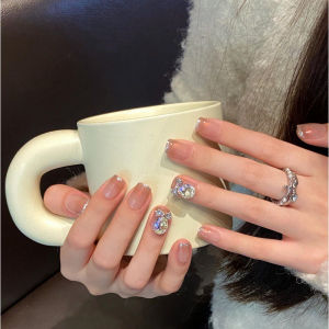 French Nude Handmade Short Nail Art เข็มเจาะเล็บเจาะเพชร ผลิตภัณฑ์เสริมสวยสำหรับเล็บ สำหรับผู้หญิง วัสดุสังเคราะห์