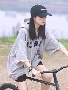 Gray Hooded Casual Sweatshirt Thin Spring Autumn Wear
