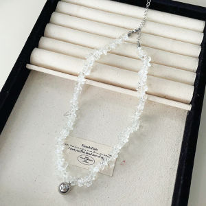 Fashionable Minimalist Irregular Transparent Rock Bead Necklace Womens Luxury High-End Sensation Waterdrop Pendant Clavicle Chain