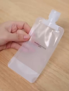 Travel Split Bag Portable Cosmetic Lotion Shower Gel Shampoo Travel Care Set Disposable Split Bag